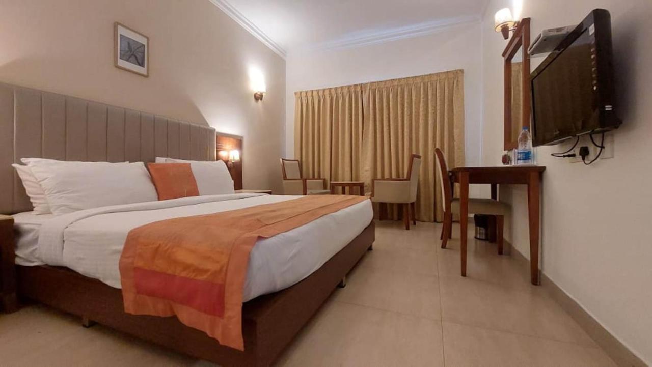 Cochin Palace Коччи Экстерьер фото