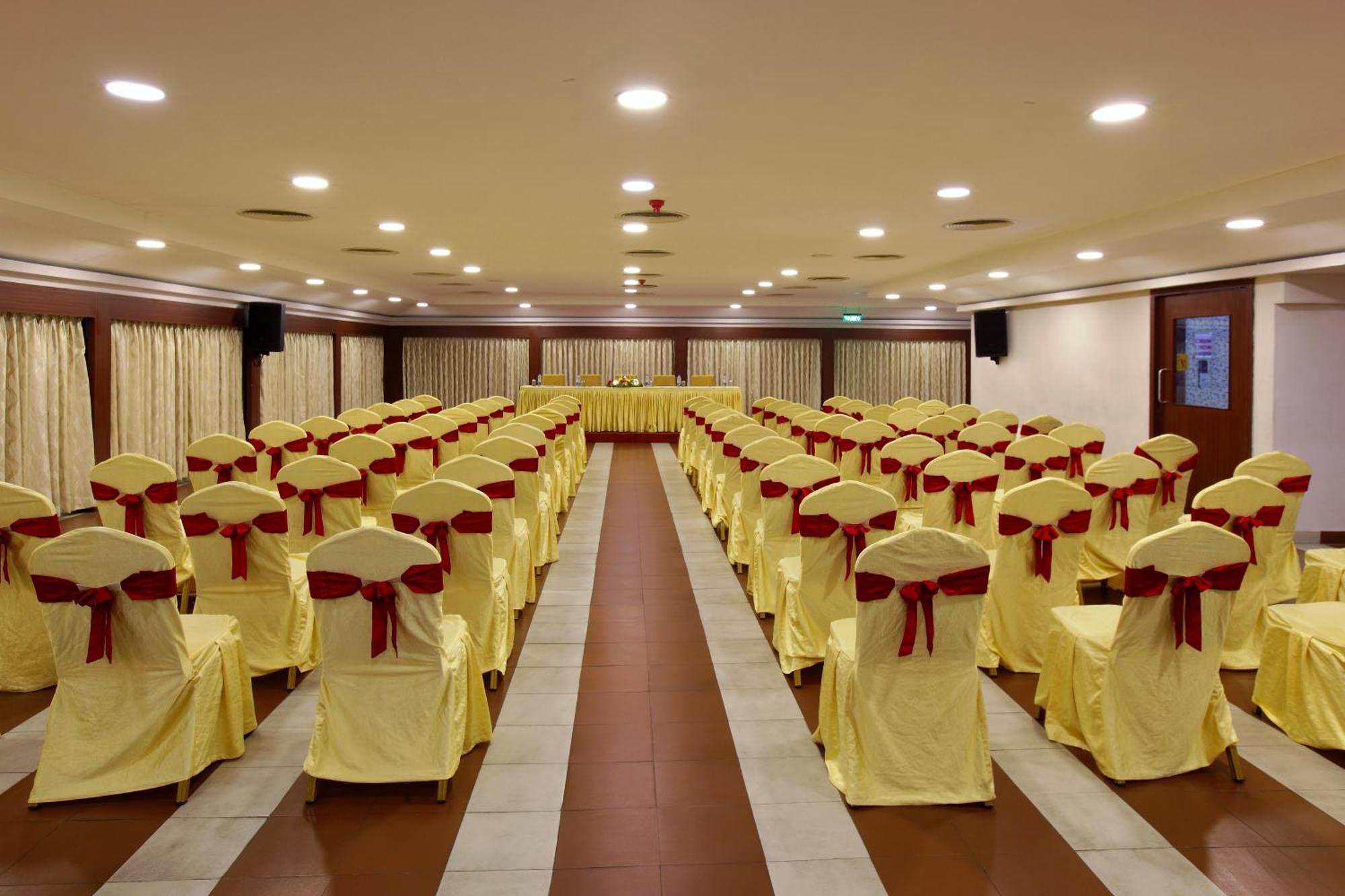 Cochin Palace Коччи Экстерьер фото